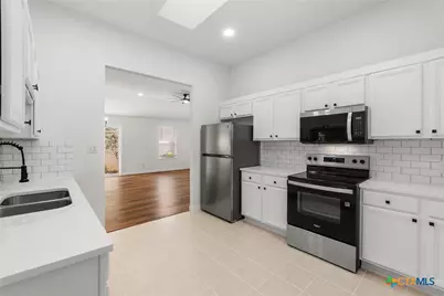 1751 Joy Spring, New Braunfels, TX 78130 - Photo 12