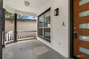 1751 Joy Spring, New Braunfels, TX 78130 - Photo 4