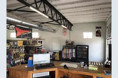 16624 North US Highway 281 Avenue, Lampasas, TX 76550 - Photo 10