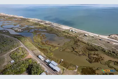 305 Zimmerman Road, Port Lavaca, TX 77979 - Photo 10