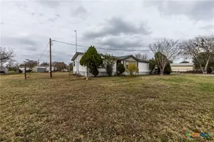 5526 FM 20, Seguin, TX 78155 - Photo 2