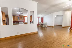 5526 FM 20, Seguin, TX 78155 - Photo 4