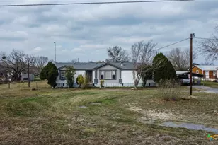 5526 FM 20, Seguin, TX 78155 - Photo 1