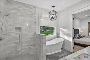 2001 Granite Cove Dr, Kingsland, TX 78639 - Photo 14