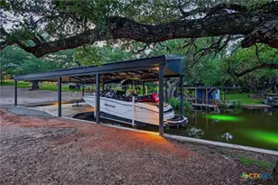 2001 Granite Cove Dr, Kingsland, TX 78639 - Photo 4