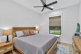 2001 Granite Cove Dr, Kingsland, TX 78639 - Photo 16