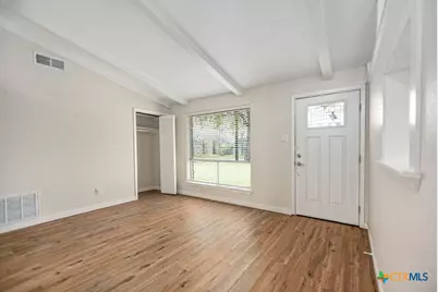 118 Holiday Lane, Port Lavaca, TX 77979 - Photo 10