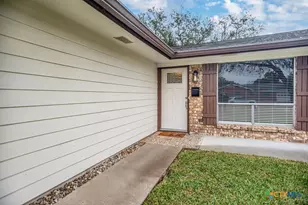 118 Holiday Ln, Port Lavaca, TX 77979 - Photo 4