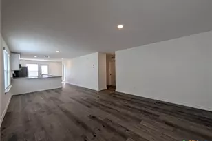 862 Bluegrass Pt, New Braunfels, TX 78130 - Photo 8