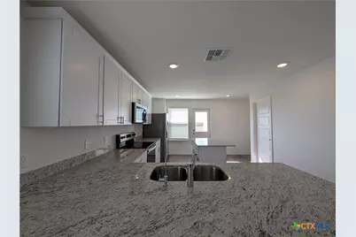 862 Bluegrass Point, New Braunfels, TX 78130 - Photo 16