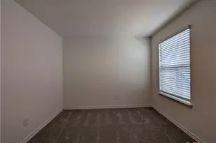 862 Bluegrass Pt, New Braunfels, TX 78130 - Photo 30