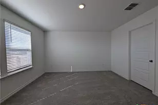 862 Bluegrass Pt, New Braunfels, TX 78130 - Photo 20