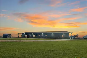 1747 Cr 139 Loop, Cameron, TX 76520 - Photo 2