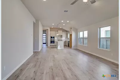 1764 Heritage Maples, New Braunfels, TX 78132 - Photo 10