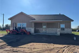 318 Warehouse Rd, Victoria, TX 77905 - Photo 38