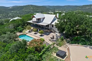 360 Bluebonnet, Concan, TX 78801 - Photo 2