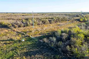 3191 Co Rd 463, Elgin, TX 78621 - Photo 16