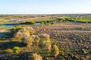 3191 Co Rd 463, Elgin, TX 78621 - Photo 12