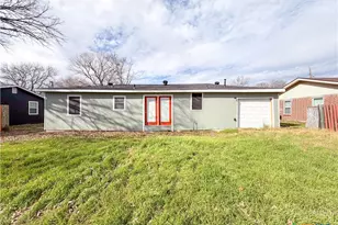 310 N 6th St, Nolanville, TX 76559 - Photo 16