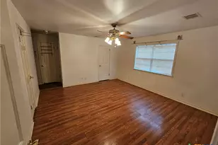 1106 Berkman Dr, Victoria, TX 77904 - Photo 20