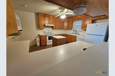 1106 Berkman Drive, Victoria, TX 77904 - Photo 14