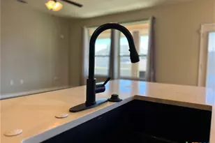 5215 Siltstone Loop, Killeen, TX 76542 - Photo 10