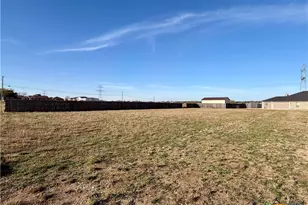 5107 Hollow Dr, Salado, TX 76571 - Photo 1