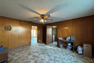 2742 W Kingsbury St, Seguin, TX 78155 - Photo 14