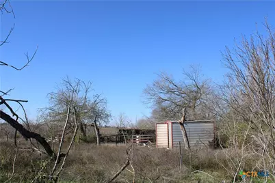 2742 W Kingsbury Street, Seguin, TX 78155 - Photo 28