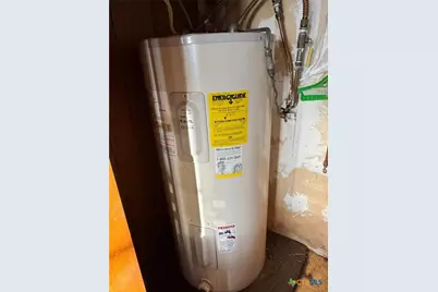 2742 W Kingsbury Street, Seguin, TX 78155 - Photo 20