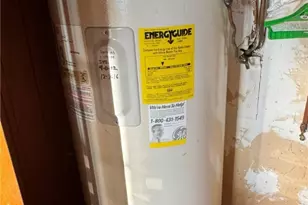 2742 W Kingsbury St, Seguin, TX 78155 - Photo 20