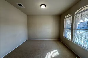 6704 Golden Oak Ln, Killeen, TX 76542 - Photo 4