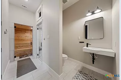 300 Bridgepoint Drive, Kingsland, TX 78639 - Photo 36