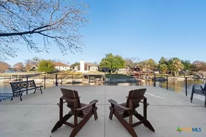 300 Bridgepoint Drive, Kingsland, TX 78639 - Photo 44