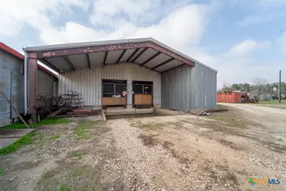 610 E End St., Goliad, TX 77963 - Photo 24