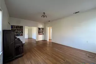 202 Shady St, Marlin, TX 76661 - Photo 4