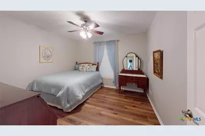 1371 Fannin Oaks Drive, Victoria, TX 77905 - Photo 12