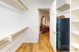 1371 Fannin Oaks Dr, Victoria, TX 77905 - Photo 20