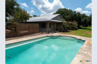1371 Fannin Oaks Drive, Victoria, TX 77905 - Photo 22