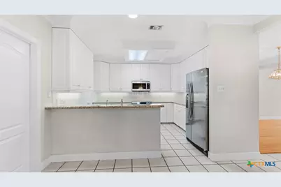 2282 Kensington Way, New Braunfels, TX 78130 - Photo 8