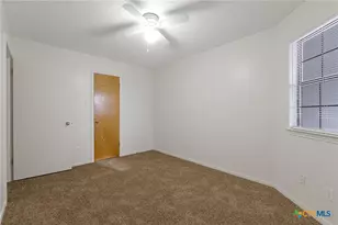 2211 Phyllis Dr, Copperas Cove, TX 76522 - Photo 24