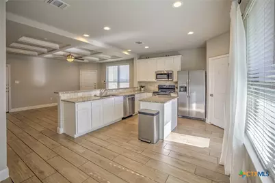 1657 Barrett Avenue, New Braunfels, TX 78130 - Photo 10