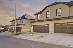 1657 Barrett Ave, New Braunfels, TX 78130 - Photo 2