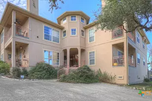 2305 Connie Dr, Canyon Lake, TX 78133 - Photo 2