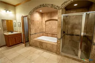 404 Annies Ln, La Vernia, TX 78121 - Photo 38