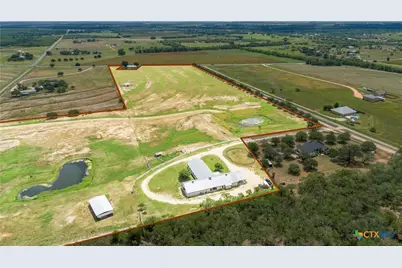 404 Annies Lane, La Vernia, TX 78121 - Photo 2