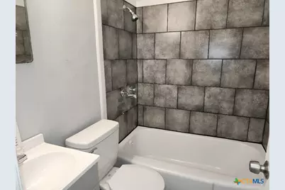 1309 S 3rd Street #B, Temple, TX 76504 - Photo 6