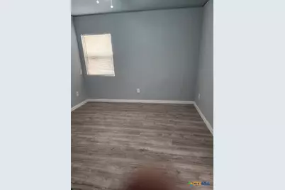 1309 S 3rd Street #B, Temple, TX 76504 - Photo 4