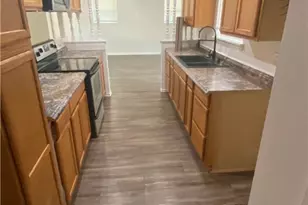 1310 Westover Dr, Killeen, TX 76549 - Photo 4