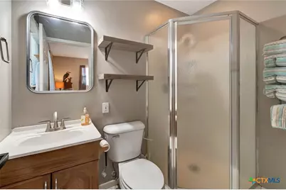 612 W Jackson Avenue, Port O'Connor, TX 77982 - Photo 12